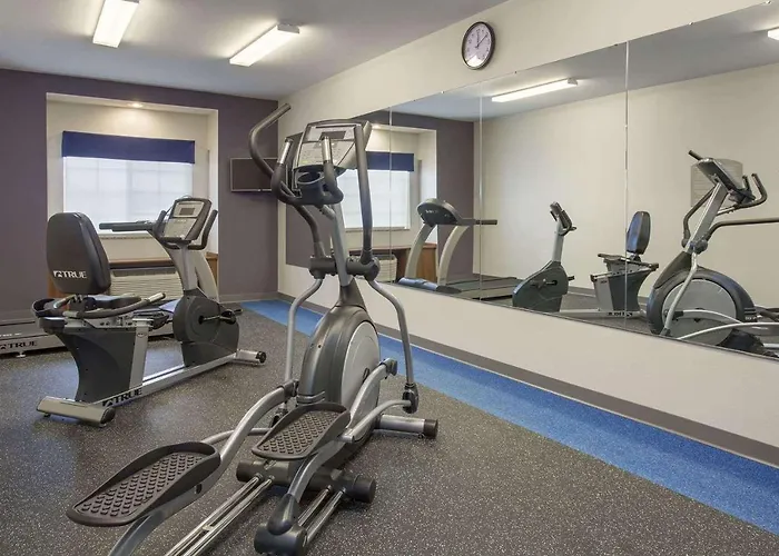 Microtel Inn & Suites By Wyndham College Station