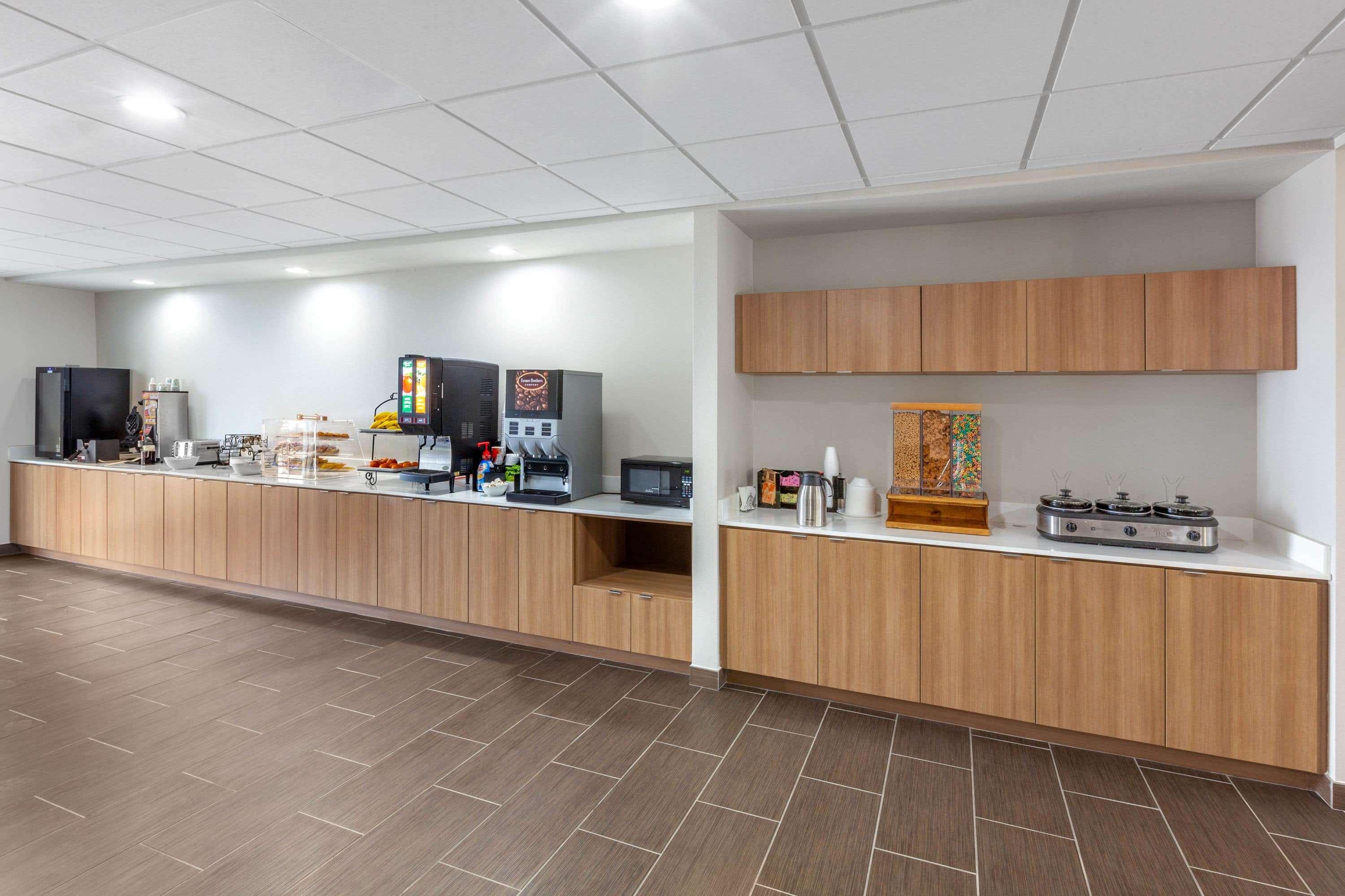 Microtel & By Wyndham Hotel College Station